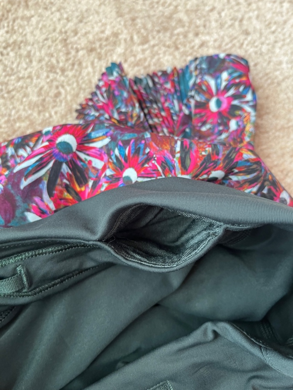 Lululemon Play off the Pleats Floral Skort - Picture 14 of 16